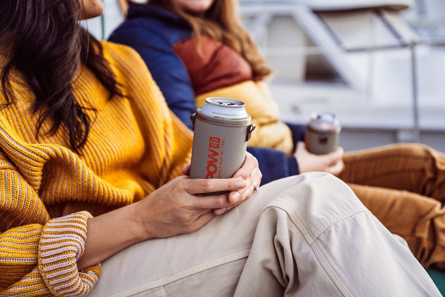 River Rat 2.0 in Hand